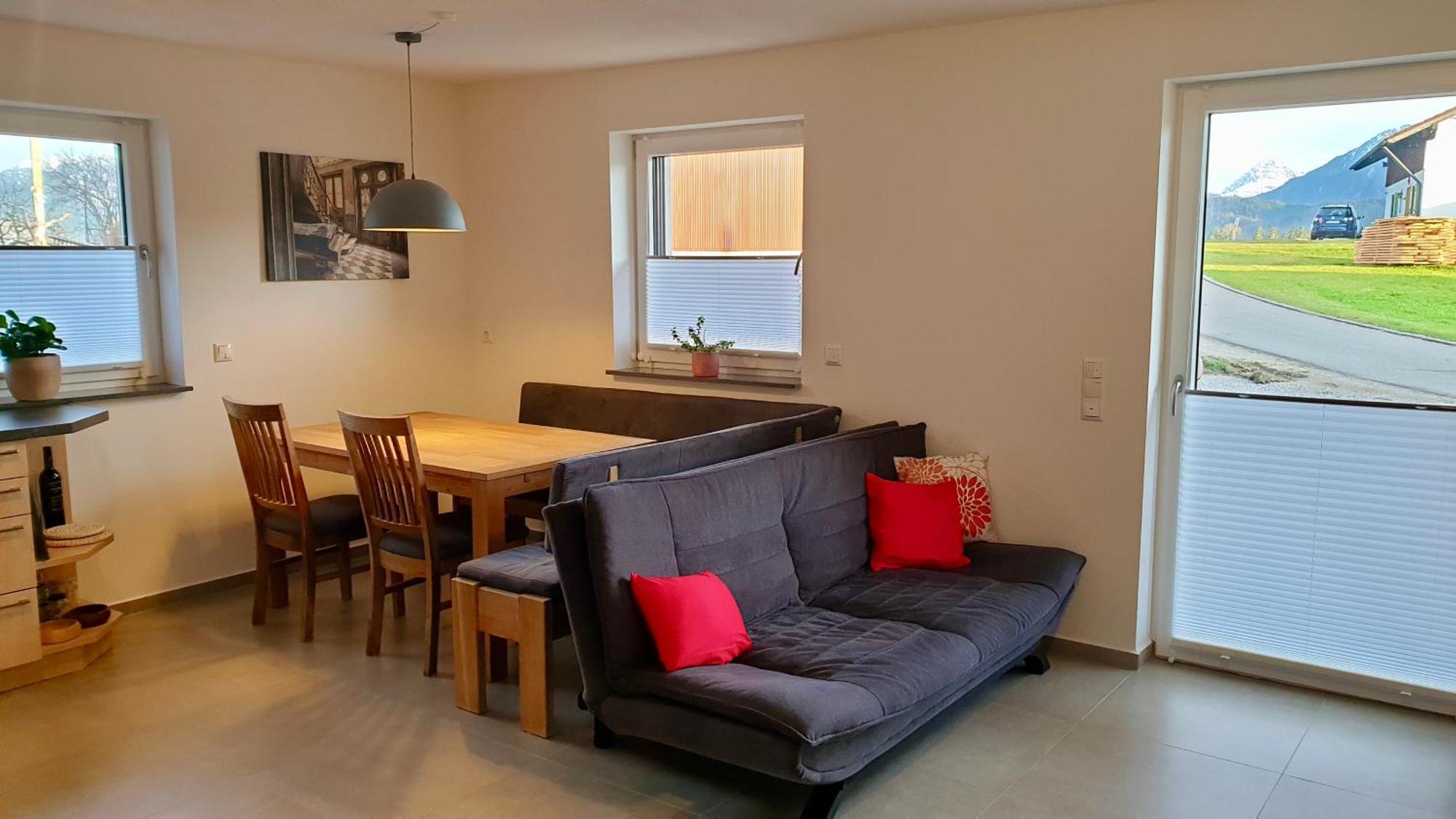 Allgaeublick - Mit Bergblick - Koenigscard Apartment *